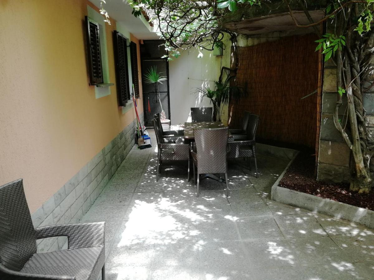 Apartmaji Z Fizine Portoroz Exterior photo
